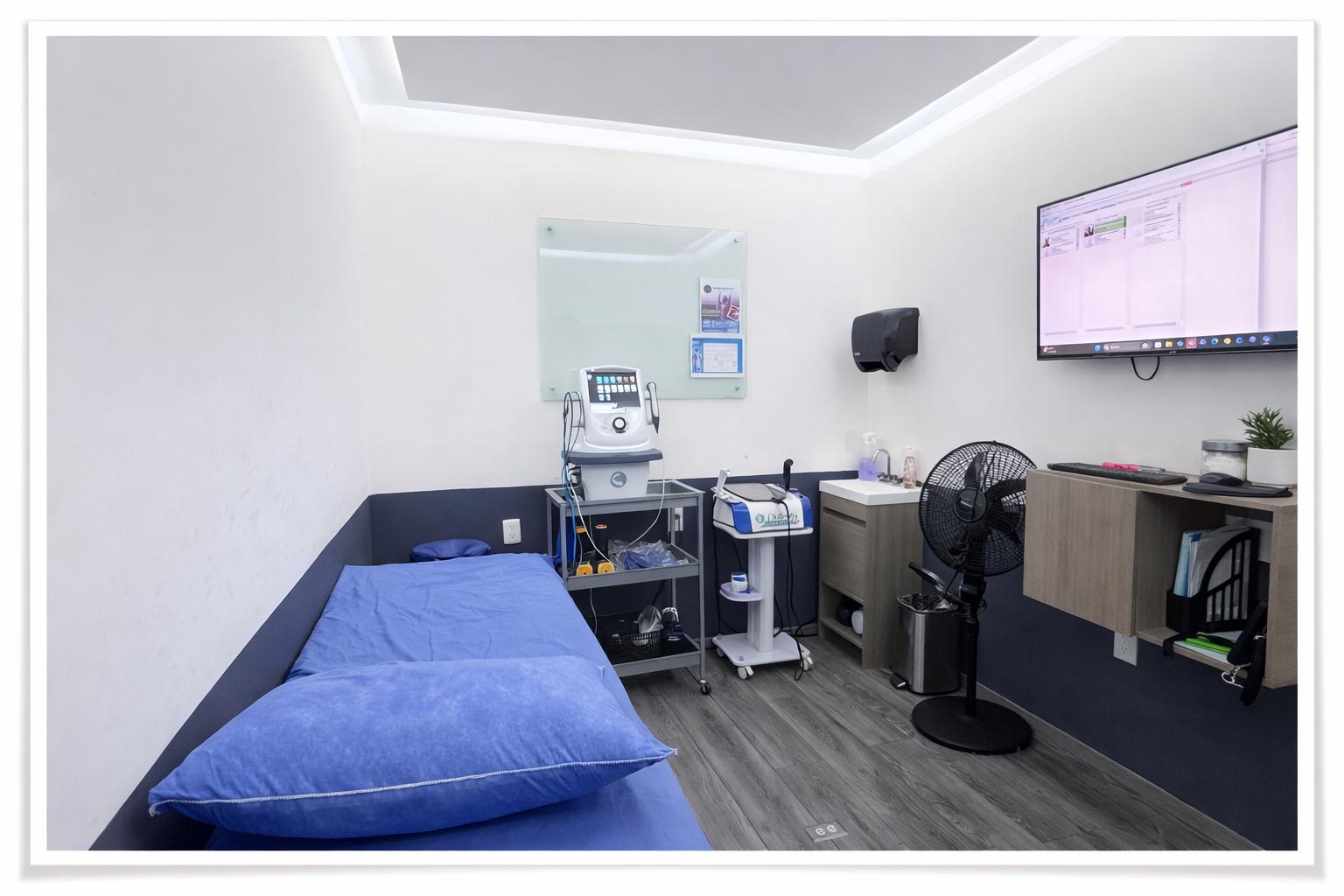 Sala de fisioterapia avanzada en Dolorfin Fortuna Lindavista – Gustavo A. Madero