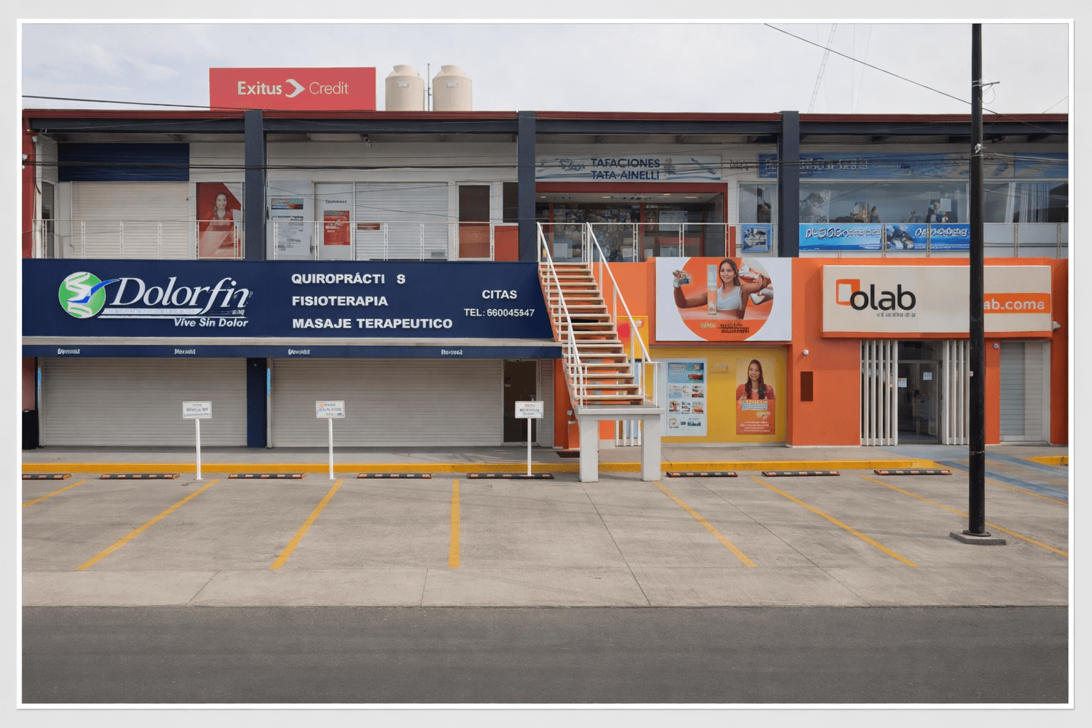 Plaza y entrada Dolorfin Tezontle – Paseos de Churubusco