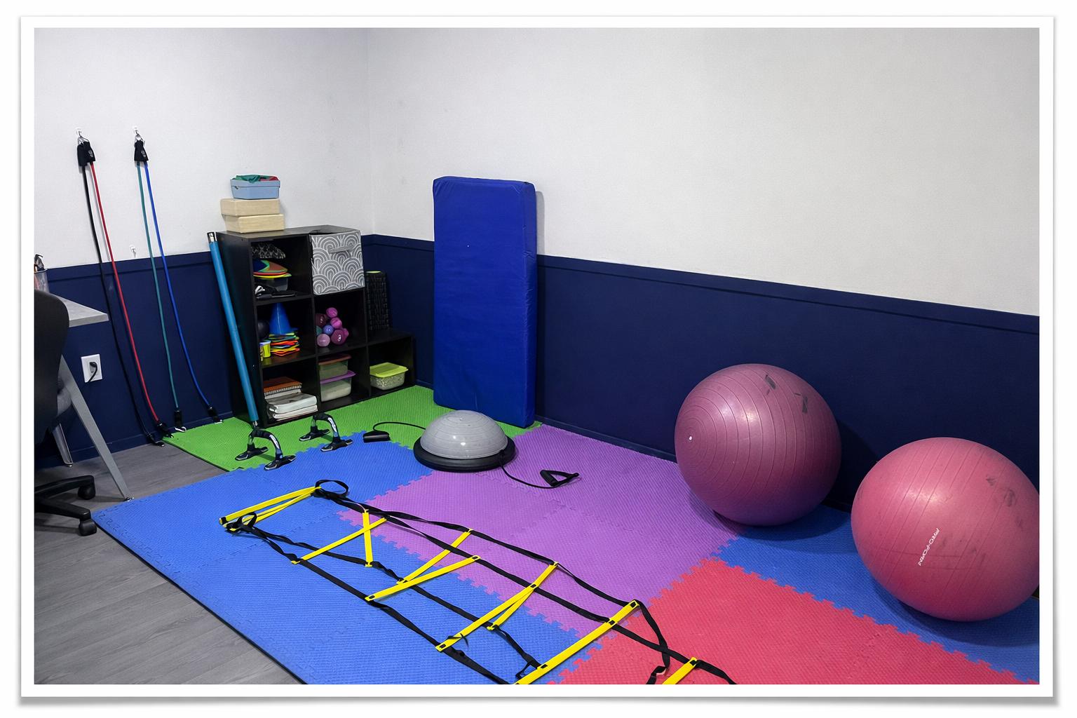 Sala de rehabilitación neuromusculoesquelética Dolorfin Zona Esmeralda